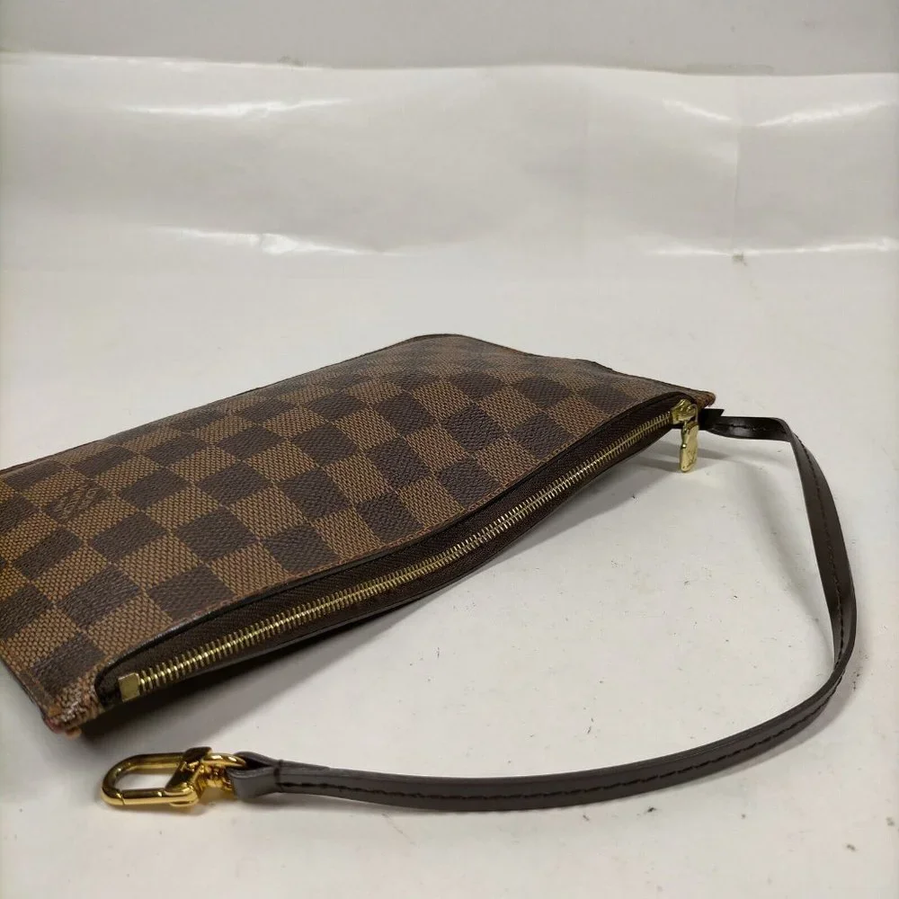 100% Authentic Louis Vuitton Neverfull Damier Ebene Wristlet Pouch/Clutch Bag - Picture 3 of 9